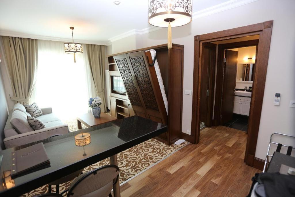 Sisli Luxury K Suites Hotel Istanbul Exterior photo